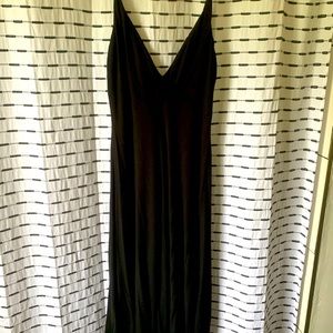 Black midi dress- Reformation